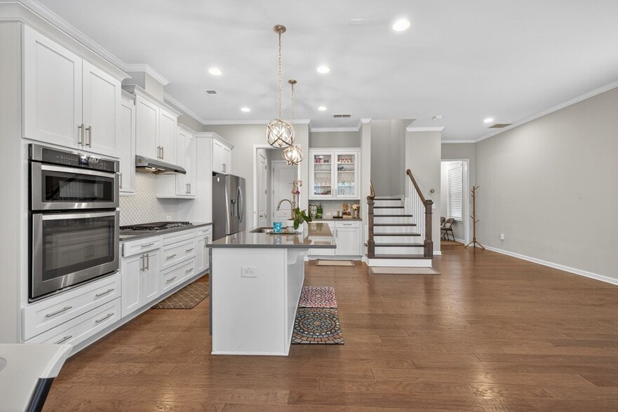 Building Photo - 10171 Windalier Wy