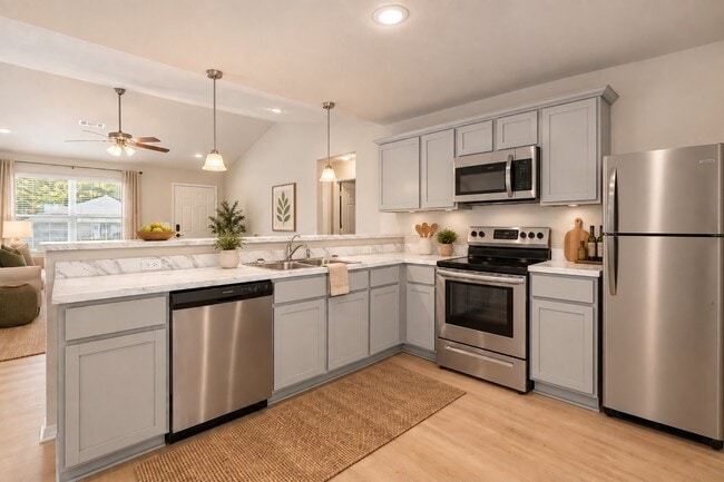 Building Photo - 5137 Woodstream Dr