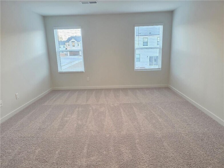 Building Photo - 1704 Harper Lily Ln
