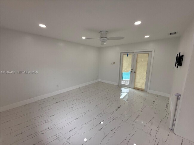 Building Photo - 11100 NW 21st St