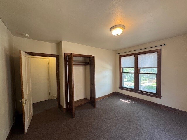 Building Photo - 1812 Madison St