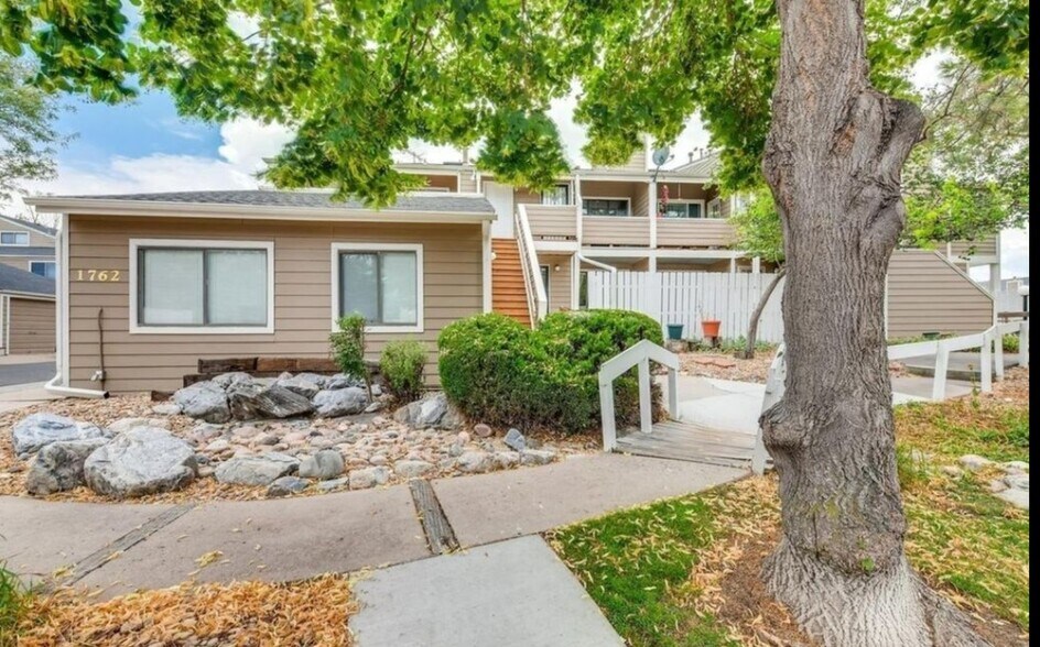 Building Photo - 1762 S Trenton St