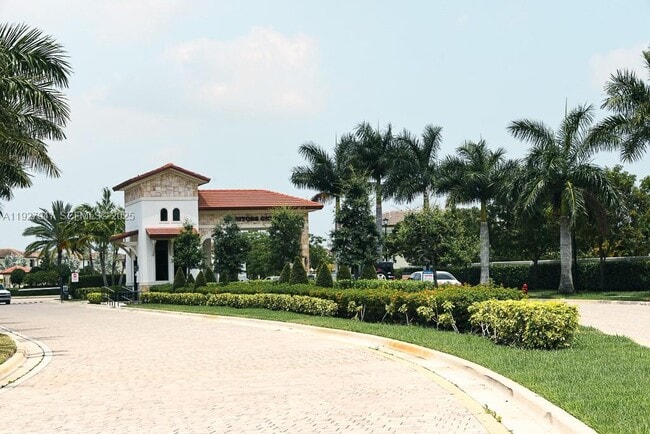 Building Photo - 3434 W 104th Terrace