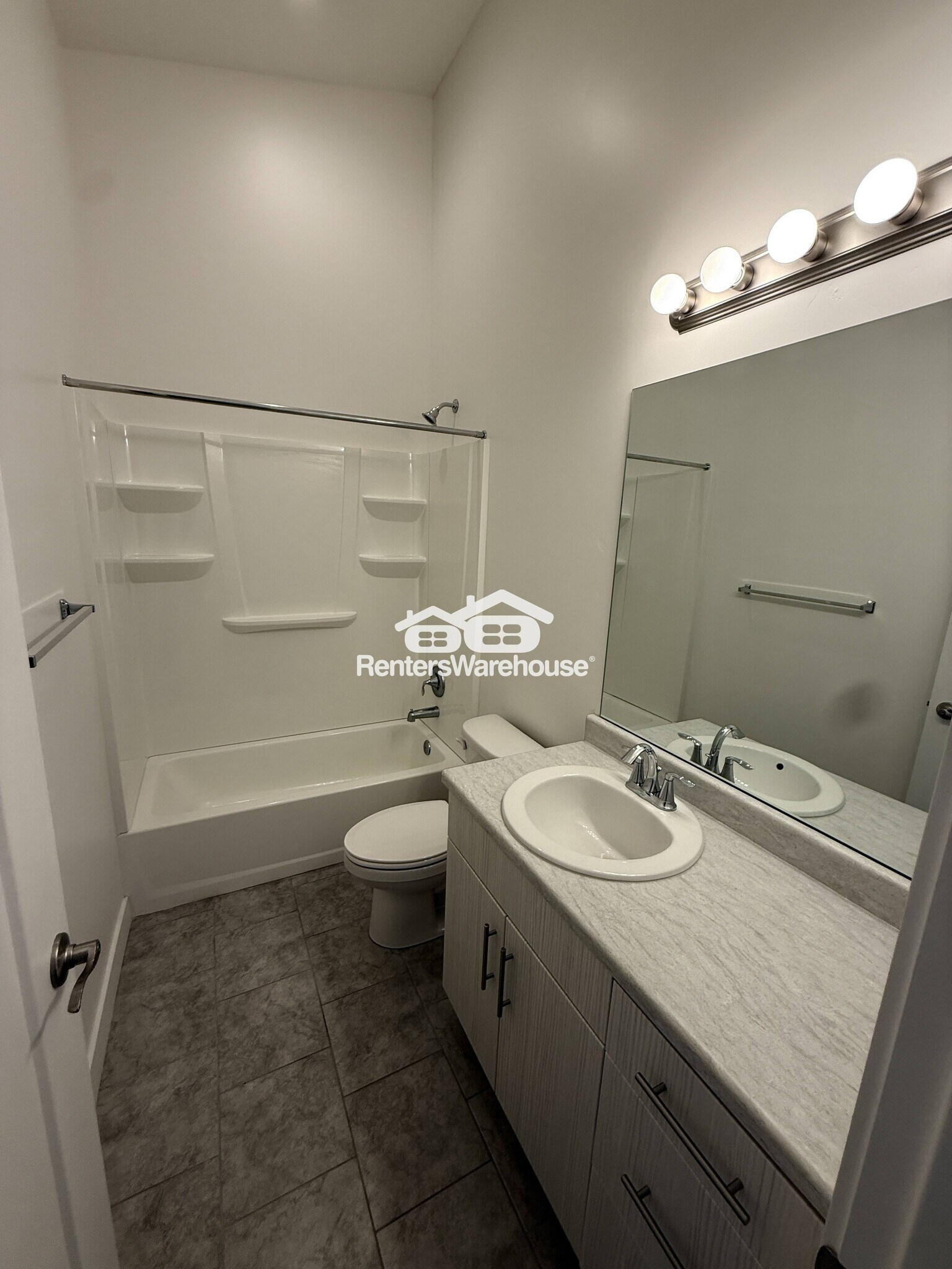Building Photo - 14792 Chimney Pass Dr