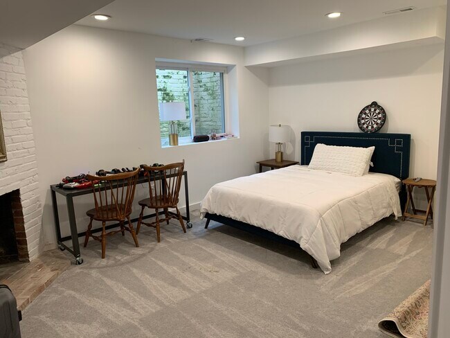 Building Photo - 4214 50th St NW