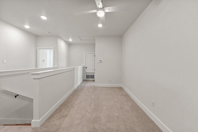 Building Photo - 6630 Abode Ave