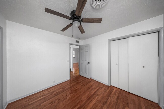 Building Photo - 5860 NW Dearborn Ave