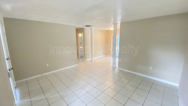 Building Photo - 5624 Pinerock Rd