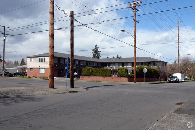 Primary Photo - The Lombardy Apartments