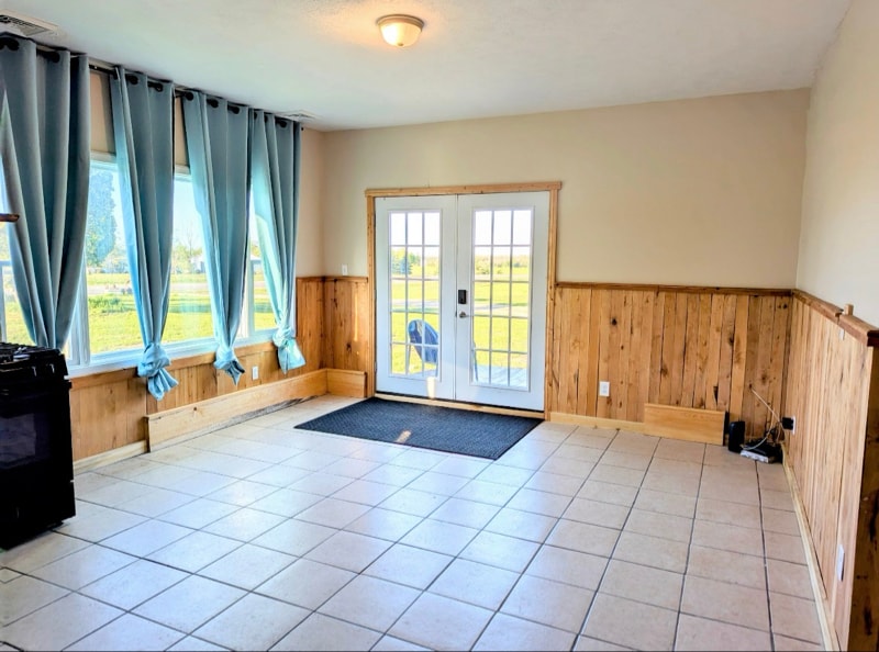 Building Photo - 2292-M68-33 M-68