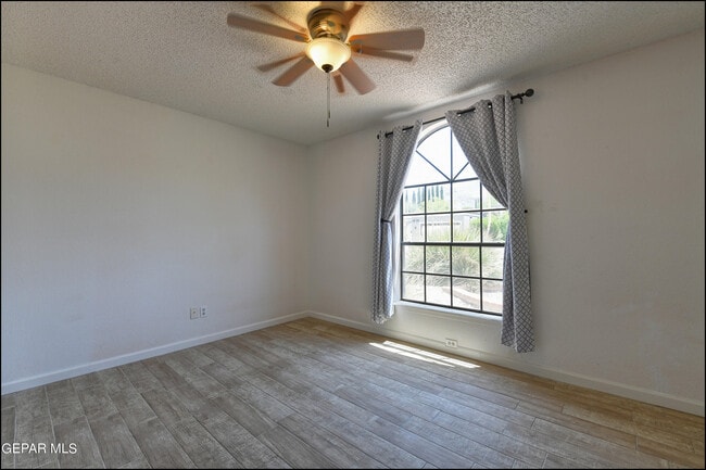 Building Photo - 829 Dulce Tierra Dr