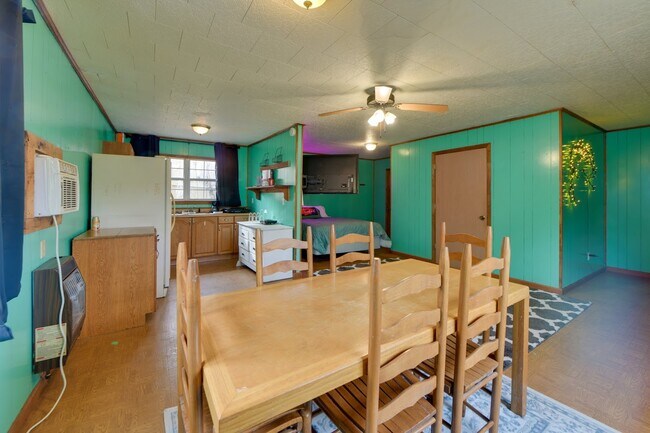 Building Photo - 141 Sunflower Ct