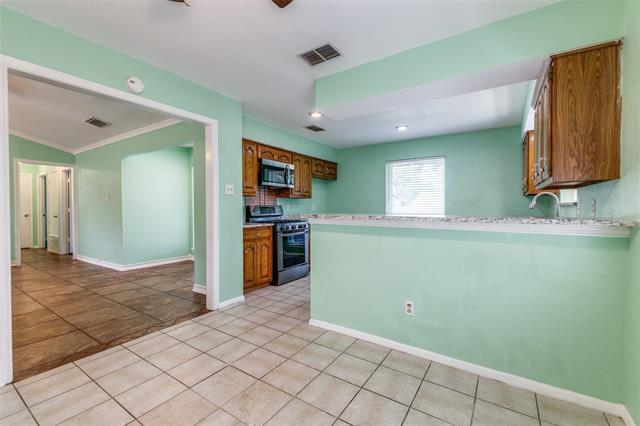 Building Photo - 1308 Choctaw Dr