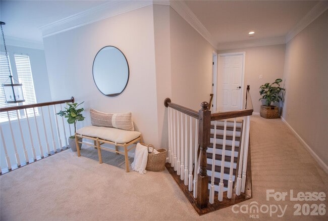 Building Photo - 615 Circle Trace Rd