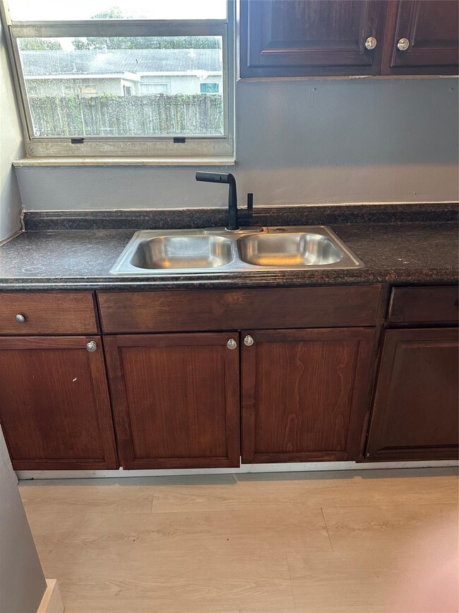 Building Photo - 6740 NW 6th Ct