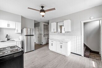 Building Photo - 4222 S 38th St