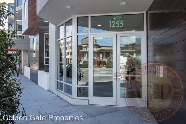 Building Photo - 1255 Columbus Ave