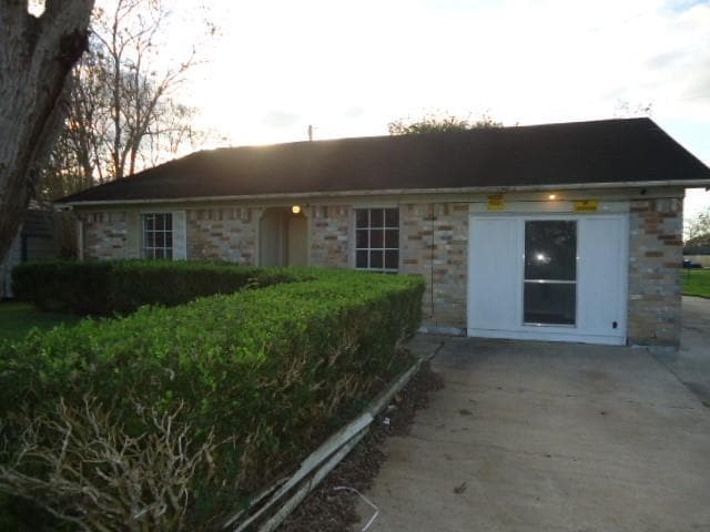 Primary Photo - 408 Fisher St