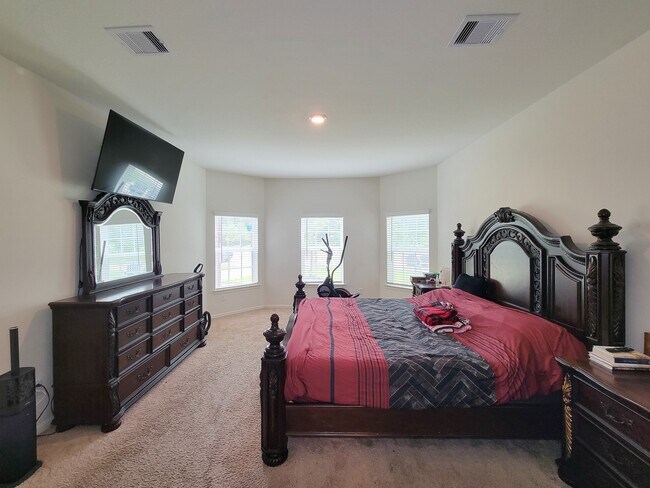 Building Photo - 10793 Castle Rock Dr