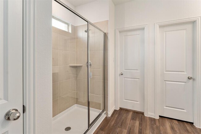 Building Photo - 5349 Archway Dr