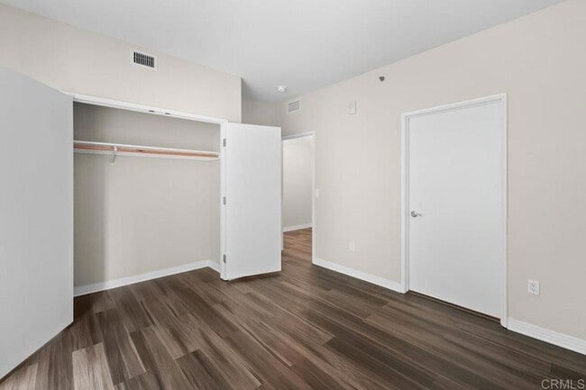 Building Photo - 427 Ninth Ave
