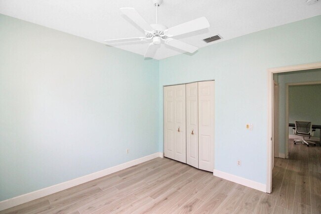 Building Photo - Osprey Home for Rent near Pineview