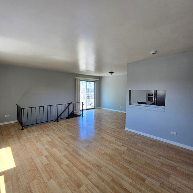 Building Photo - 20169 Ash Ln