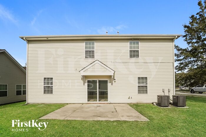 Building Photo - 10503 Atkins Ridge Dr