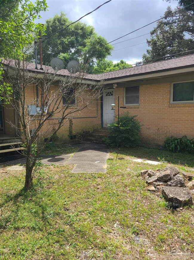 Building Photo - 7758 Kipling St