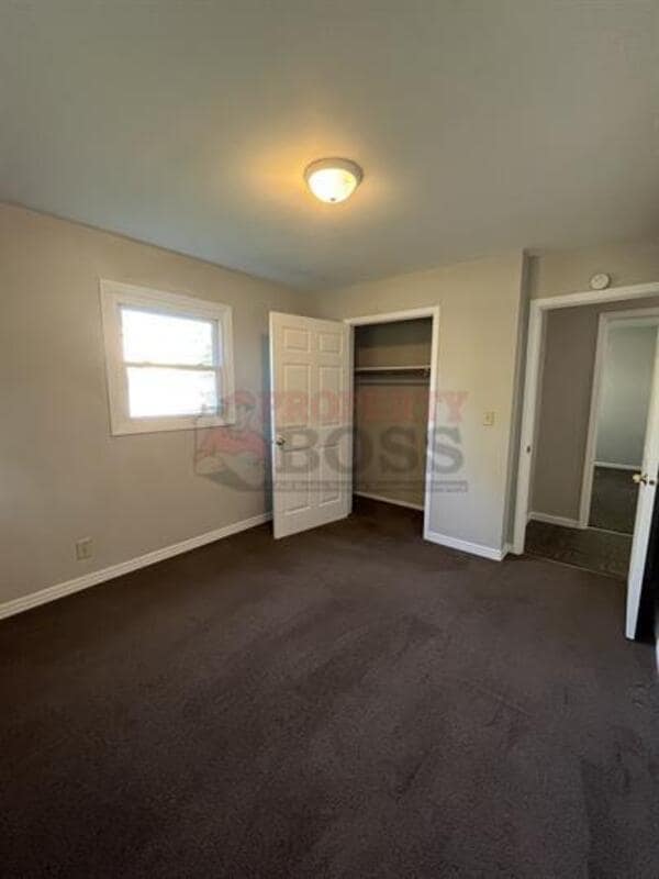 Building Photo - 3331 W 78th Pl