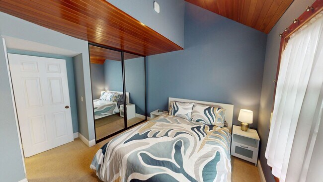 Building Photo - Great LOCATION | Close to Orange Ave & Beach