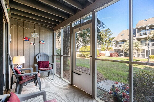 Building Photo - 1890E Auburn Ln