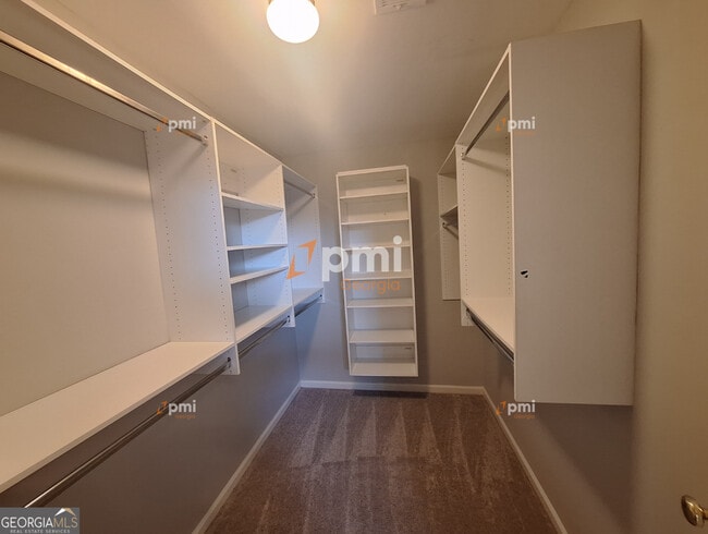 Building Photo - 508 Milledge Gate Dr SE