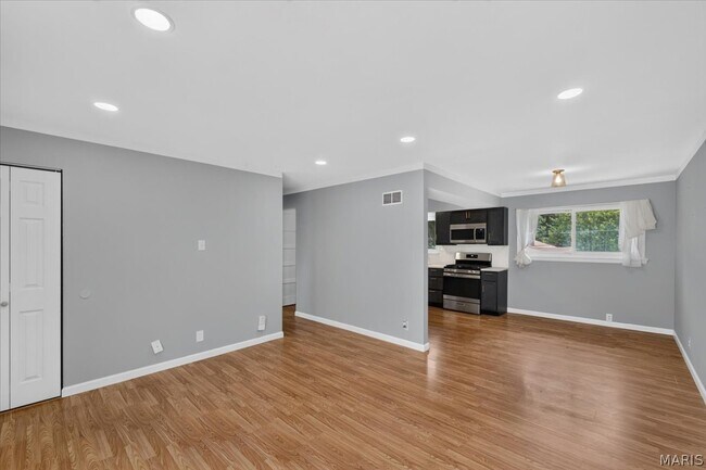 Building Photo - 10530 Meath Dr