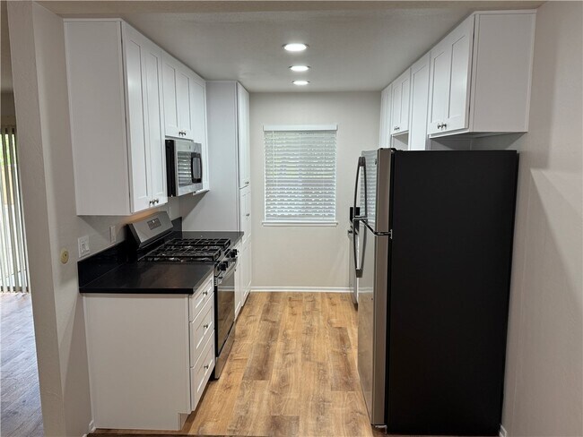 Building Photo - 25861 Marguerite Pkwy