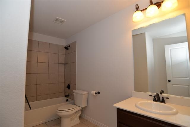 Building Photo - 213 Emerald Creek Dr