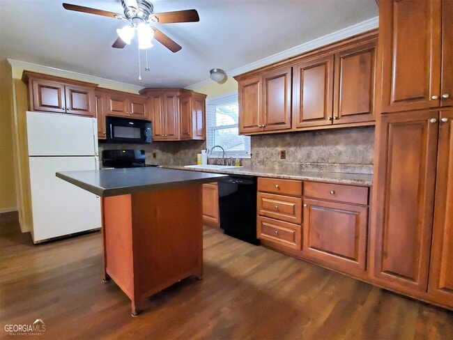 Building Photo - 48 Leigh St