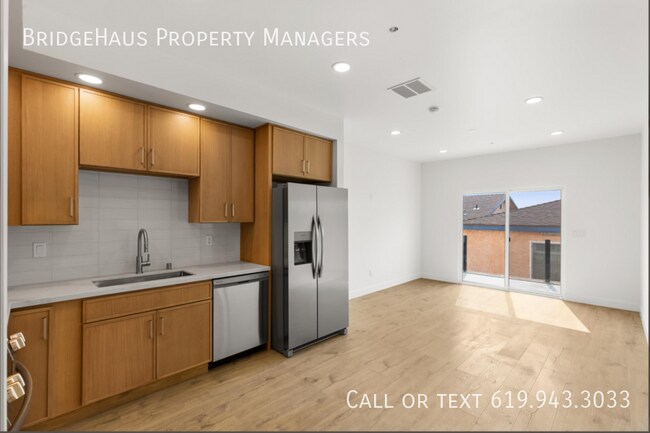 Building Photo - 6760 S Elman-5
