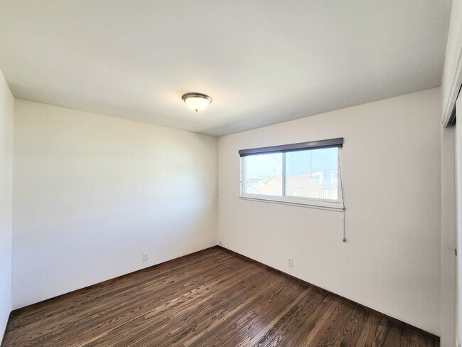 Building Photo - SANJ175