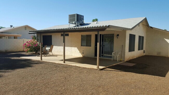 Building Photo - 2139 W Enid Ave