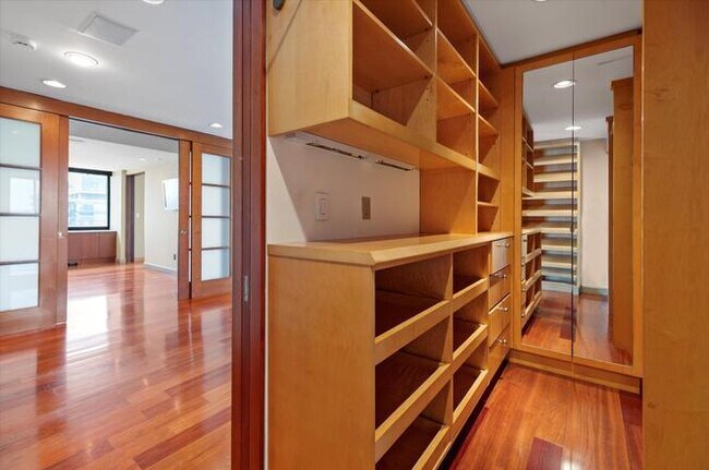 Building Photo - Palisade