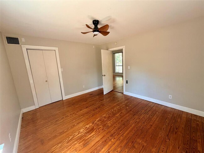 Building Photo - 1509 Willow St