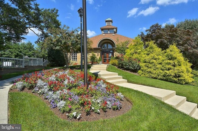Building Photo - 307 Timberbrook Ct