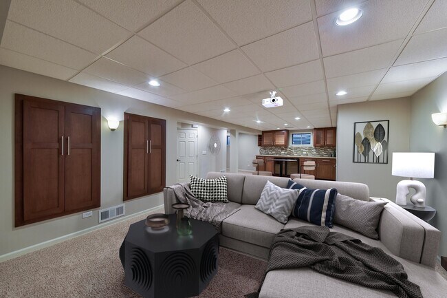 Building Photo - 2067 Childs Ct