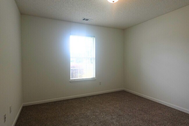 Building Photo - Available Soon!