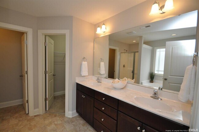 Building Photo - 1408 Forest Fern Ln