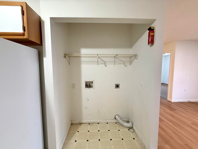 Building Photo - 46 Sandalwood Wy