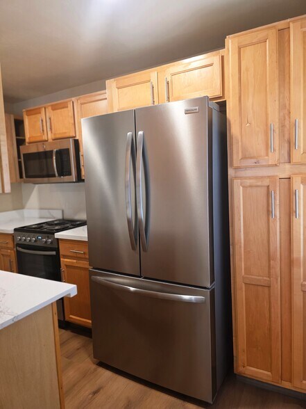 Building Photo - 435 E Drachman St