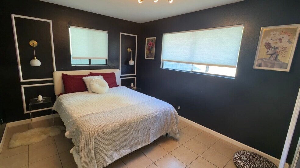 Building Photo - 52801 Avenida Alvarado