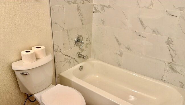 Building Photo - 8542 German Dr